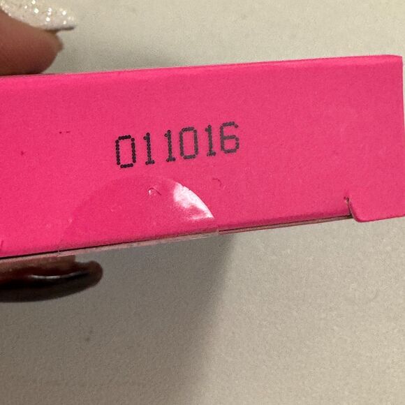 Models Own Myshadow Powder Eye Shadow Intense Color Thai Orchid Matte 02 .07oz - Picture 4 of 6